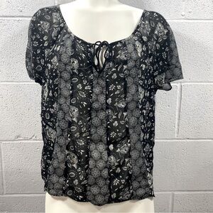 American eagle outfitters sheer x small floral top​​​​​​​​​​​​​​​